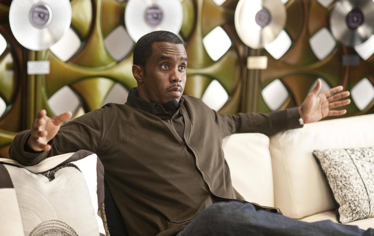 Superžur (Get Him To The Greek) | Sean Combs v filmu Superžur iz leta 2010 igra direktorja glasbene založbe. | Foto Guliverimage