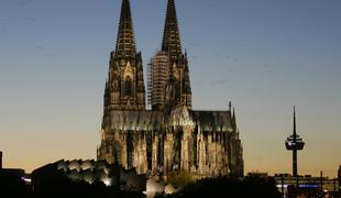 Kölnska nadškofija prvič razkrila milijardno premoženje