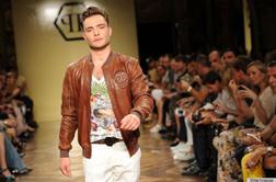 Ed Westwick se je preizkusil v vlogi manekena