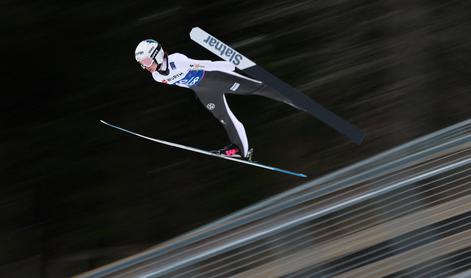 V živo: Nika Prevc z izjemnim skokom Slovenijo povsem približala vodilni Japonski