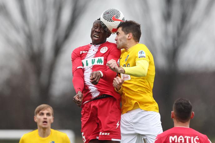 Bamba Susso | Bamba Susso se je vrnil k Aluminiju. | Foto Aleš Fevžer