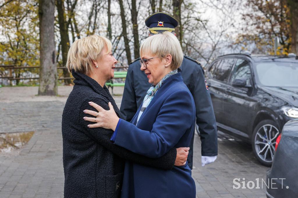 Prireditev ob 35-letnici TOM telefona z okroglo mizo