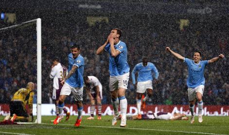Man City po balkanskih notah na vrh angleške lige