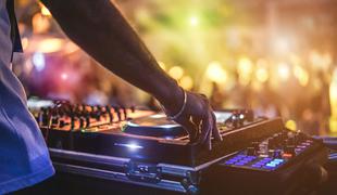 Vlada spremenila pravila za nočne klube in diskoteke