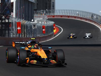 Lando Norris s prvega štartnega mesta letos še nepremagan