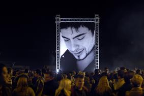 Danes bi Toše Proeski praznoval 40. rojstni dan #video