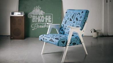 Staro pohištvo v novi podobi na inovativni dražbi