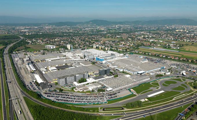 Magna Steyr bo začela prihodnje leto v Gradcu izdelovati tudi novega BMW serije 5. | Foto: Magna Steyr