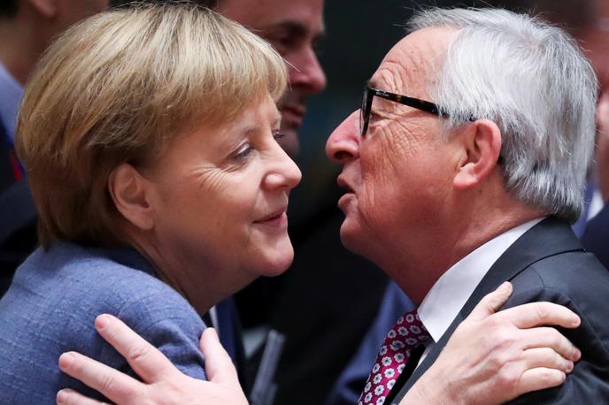 Angela Merkel in Jean-Claude Juncker | Nemška kanclerka Angela Merkel in predsednik Evropske komisije Jean-Claude Juncker. | Foto Reuters