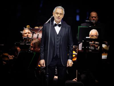 Jannik Sinner izdal duet z Andreo Bocellijem