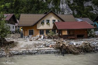 Izplačila odškodnin za objekte s seznama za rušenje v polnem teku, po novem letu prva rušenja