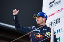 Max Verstappen slavil ob debiju na slovitem dirkališču Nordschleife