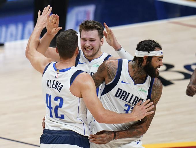 Kdaj bo spet prišel čas, ko se bodo košarkarji Dallasa takole veselili? | Foto: Guliverimage/Vladimir Fedorenko