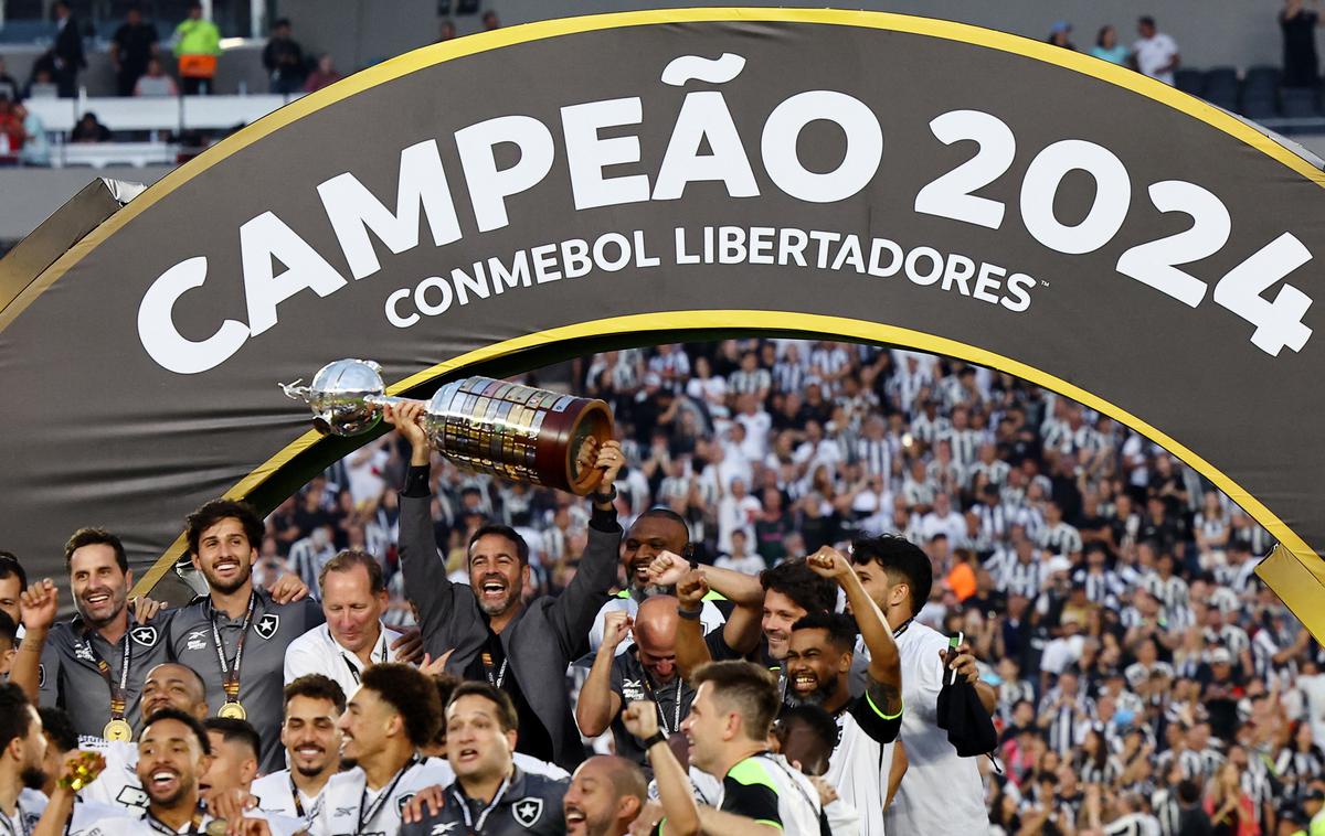 Botafogo | Botafogo je osvojil pokal Libertadores, nasmiha pa se mu tudi naslov brazilskega prvaka. | Foto Reuters