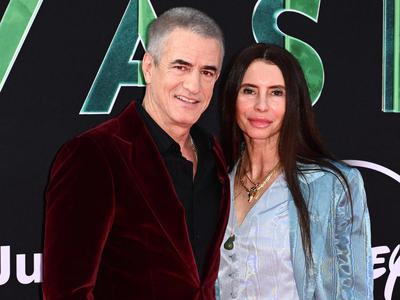 Igralec Dermot Mulroney se po petnajstih letih drugič ločuje