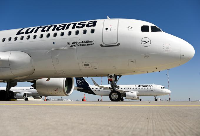 Lufthansa ocenjuje, da vsako uro epidemije izgubljajo milijon evrov. | Foto: Reuters