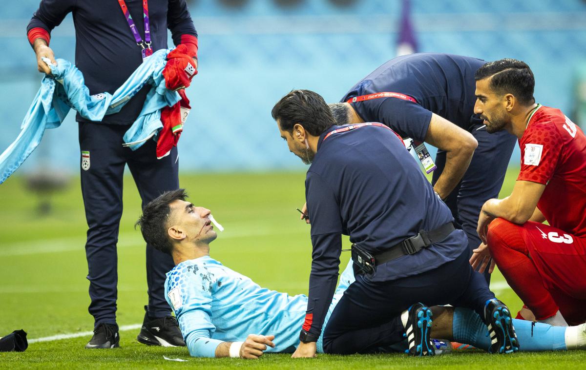 Alireza Beiranvand Katar 2022 | Prvi vratar Alireza Beirenvand je zaradi poškodbe na tekmi proti Angliji že končal nastope na svetovnem prvenstvu. | Foto Guliverimage