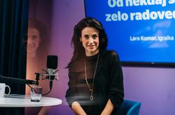 Lara Komar: Smo malo nomadska družina #Spotkast
