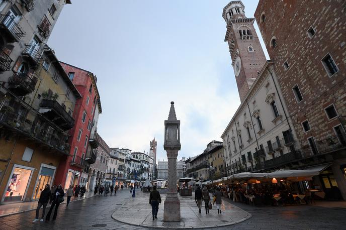 Piazza delle Erbe | Piazza delle Erbe je bila tako videti 7. marca. | Foto Reuters