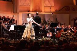 Video: Koncert Mance Izmajlove v Moskvi