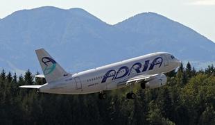 Adria Airways znižuje stroške in se približuje nizkocenovnikom