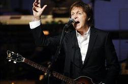 Paul McCartney gostuje na albumu Steva Martina