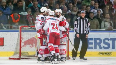 Celovčani obrnili serijo in izločili aktualne prvake, Slovenca v finalu lige EBEL