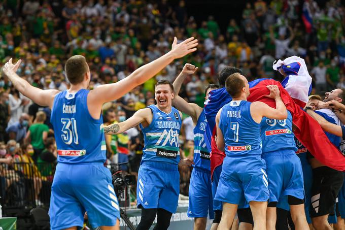 Slovenska košarka je v Kaunasu doživela enega najlepših trenutkov v svoji zgodovini. | Foto: Fotodiena / Sportida