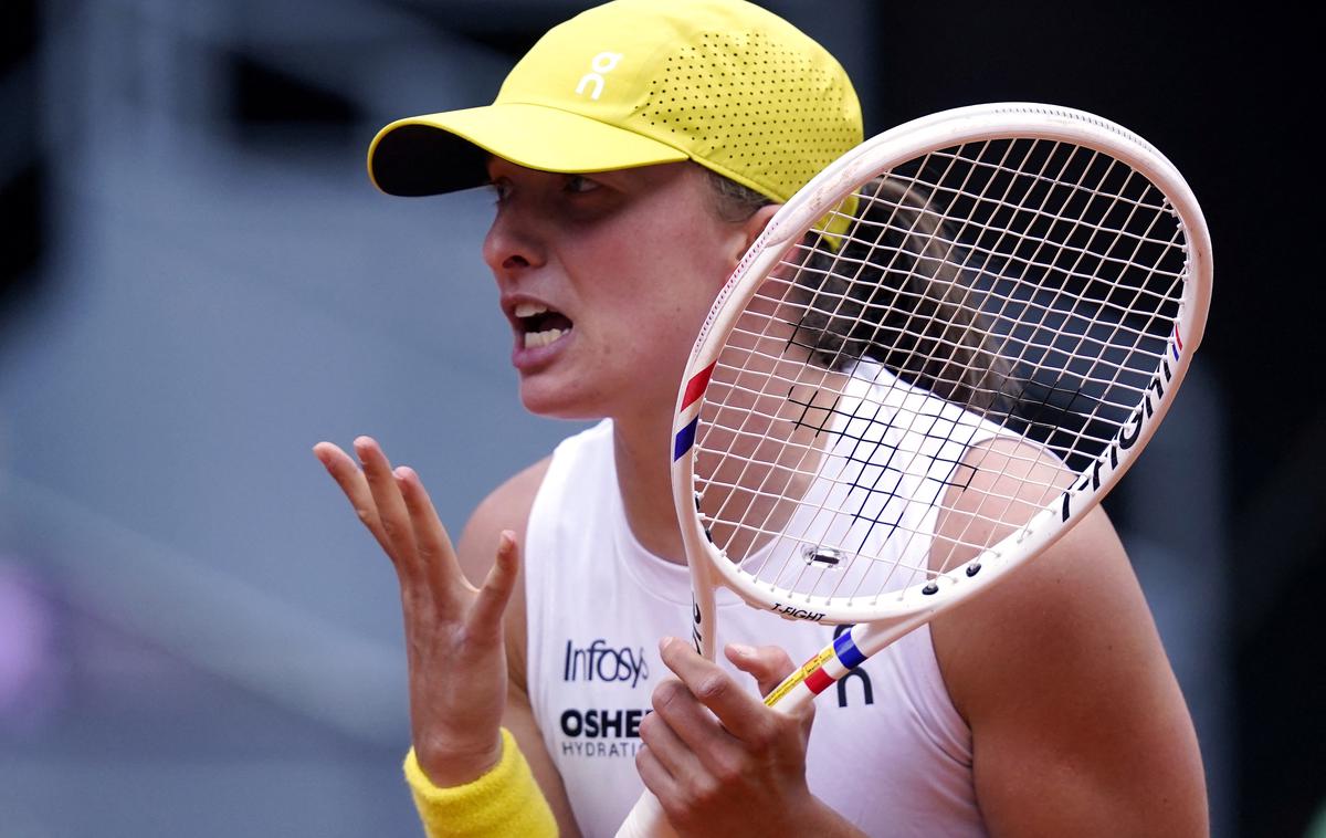 Iga Swiatek | Iga Swiatek je izgubila prvi niz proti Madison Keys, nato pa zaigrala bolje in se uvrstila v polfinale Madrida. | Foto Reuters