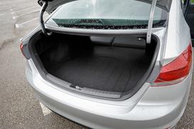 Hyundai elantra in santa fe - domača predstavitev