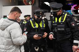 Nemci grozijo kršiteljem ukrepov, kazni tudi do 25 tisočakov