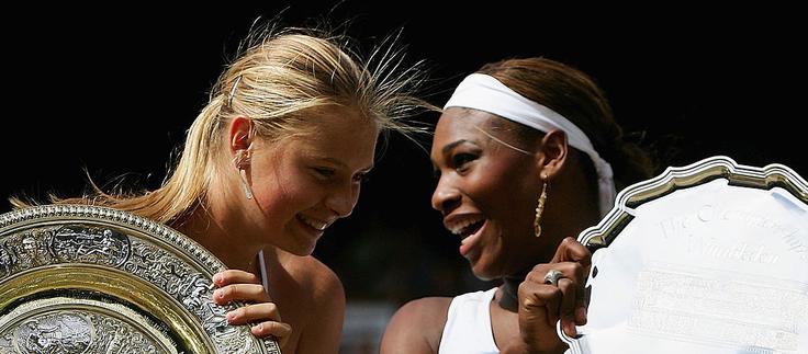 Marija Šarapova in Serena Williams po finalu Wimbledona 2004. | Foto: Guliverimage/Getty Images
