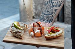 Ugrizki - slovenski "tapasi" med koprskimi uličicami