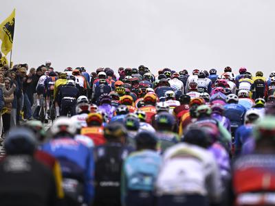 Tudi letos umrl kolesar na amaterski dirki po Flandriji