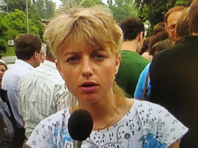 Veste, kako je bila pred 30 leti videti voditeljica Rosvita Pesek?