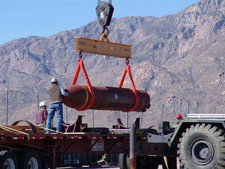 Fotografija s prvega preizkušanja bombe GBU-57 v Novi Mehiki leta 2007 | Foto: Wikimedia Commons