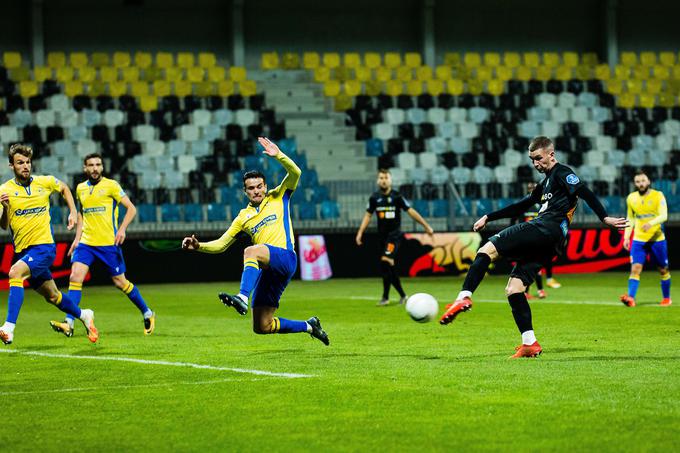 Koper bo v 17. krogu na Bonifiki pričakal Maribor v "pravem" večernem terminu. | Foto: Grega Valančič / Sportida
