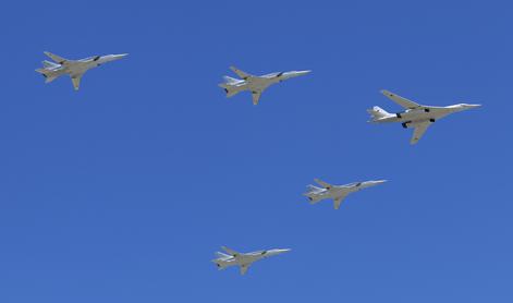 Ruski strateški bombniki se zbirajo blizu Ukrajine: smo tik pred največjim ruskim napadom?