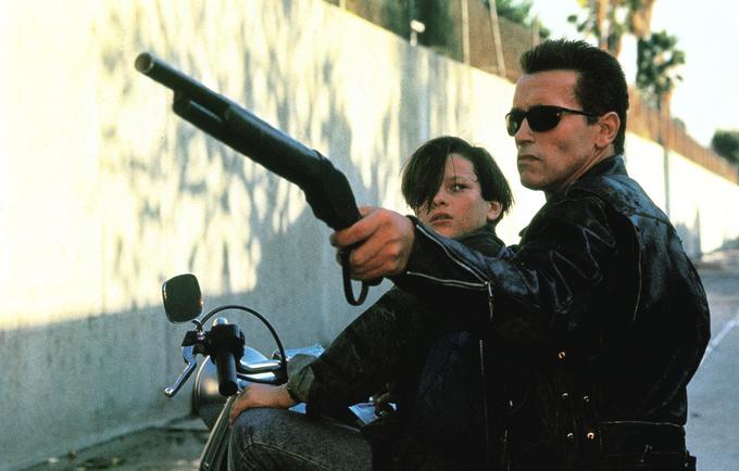 Edward Furlong z Arnoldom Schwarzeneggerjem v filmu Terminator 2 | Foto: Profimedia
