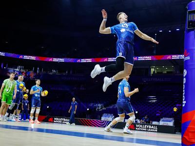 Slovenci imajo tekmovanja prost dan, nato sledi trojček v treh dneh