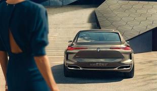 Tako si BMW predstavlja luksuzni avtomobil prihodnosti (foto in video)