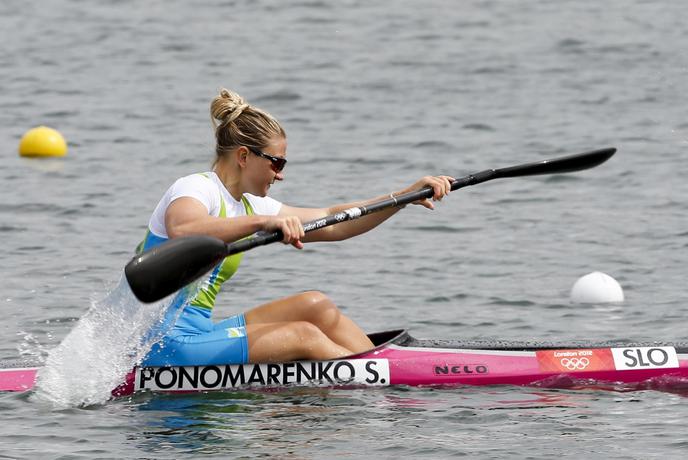 Ponomarenko Janićeva na polkilometrski razdalji 11., na 200 m v finalu A
