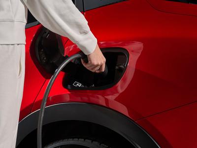 Prehod na električni avto še nikoli ni bil tako preprost