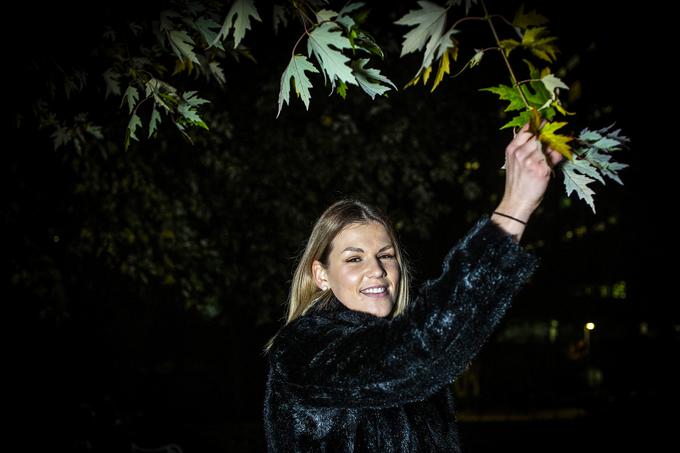 Slovenska nogometna vratarka Sara Nemet, srčna izbranka Alena Kozarja, je, čeprav so bili načrti sprva drugačni, ostala doma. | Foto: Ana Kovač