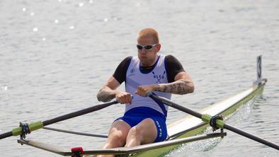 Janu Špiku tekma skifistov, Luka Špik izpušča Eton