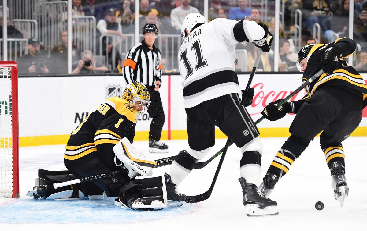 Anže Kopitar, LA Kings - Boston Bruins | Kopitarjevi Kralji so izgubili na gostovanju v Bostonu. | Foto Reuters