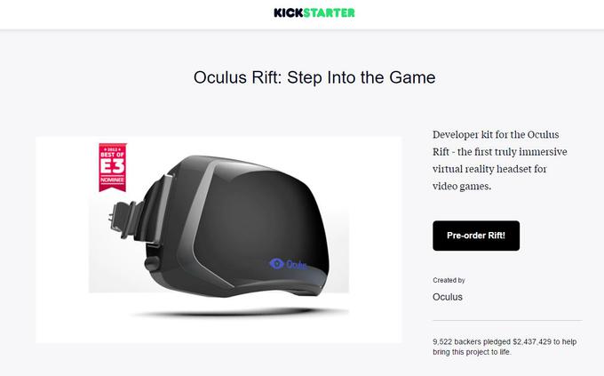 Kot sedemnajstletnik je Luckey naredil prikazovalnik navidezne resničnosti z imenom Oculus Rift. Zdel se mu je dovolj dober, da bi ga lahko uporabljali tudi drugi, a ni imel denarja za proizvodnjo. Pomoč je šel leta 2012 iskat na spletno stran za množično financiranje Kickstarter, kjer je Oculus Rift postal gromozanska uspešnica in zbral skoraj tisoč odstotkov več denarja od želenega zneska – 2,4 milijona dolarjev (2,2 milijona evrov). | Foto: Matic Tomšič