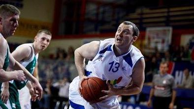 Helios brez kapetana proti Krki