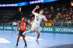 Sosedi pokvarili načrte mladim Slovencem, sledi bitka za evropski bron z Danci