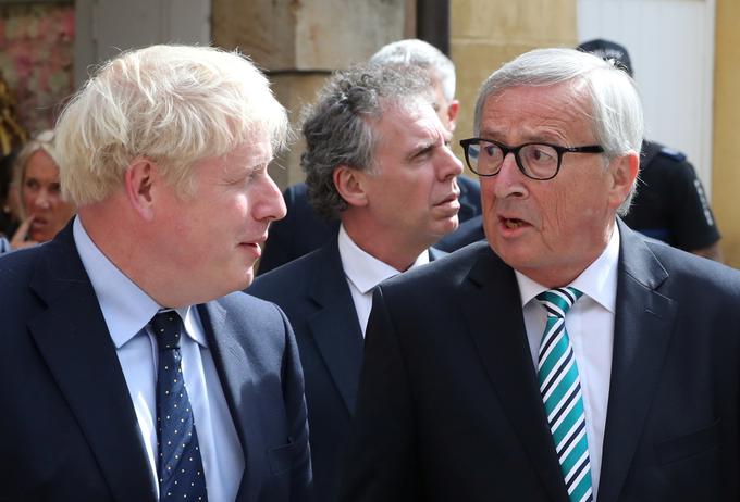 Boris Johnson se je z odhajajočim predsednikom Evropske komisije Jeanom-Claudom Junckerjem srečal v ponedeljek. | Foto: Reuters